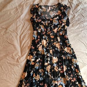 Long Flowy Floral Dress!